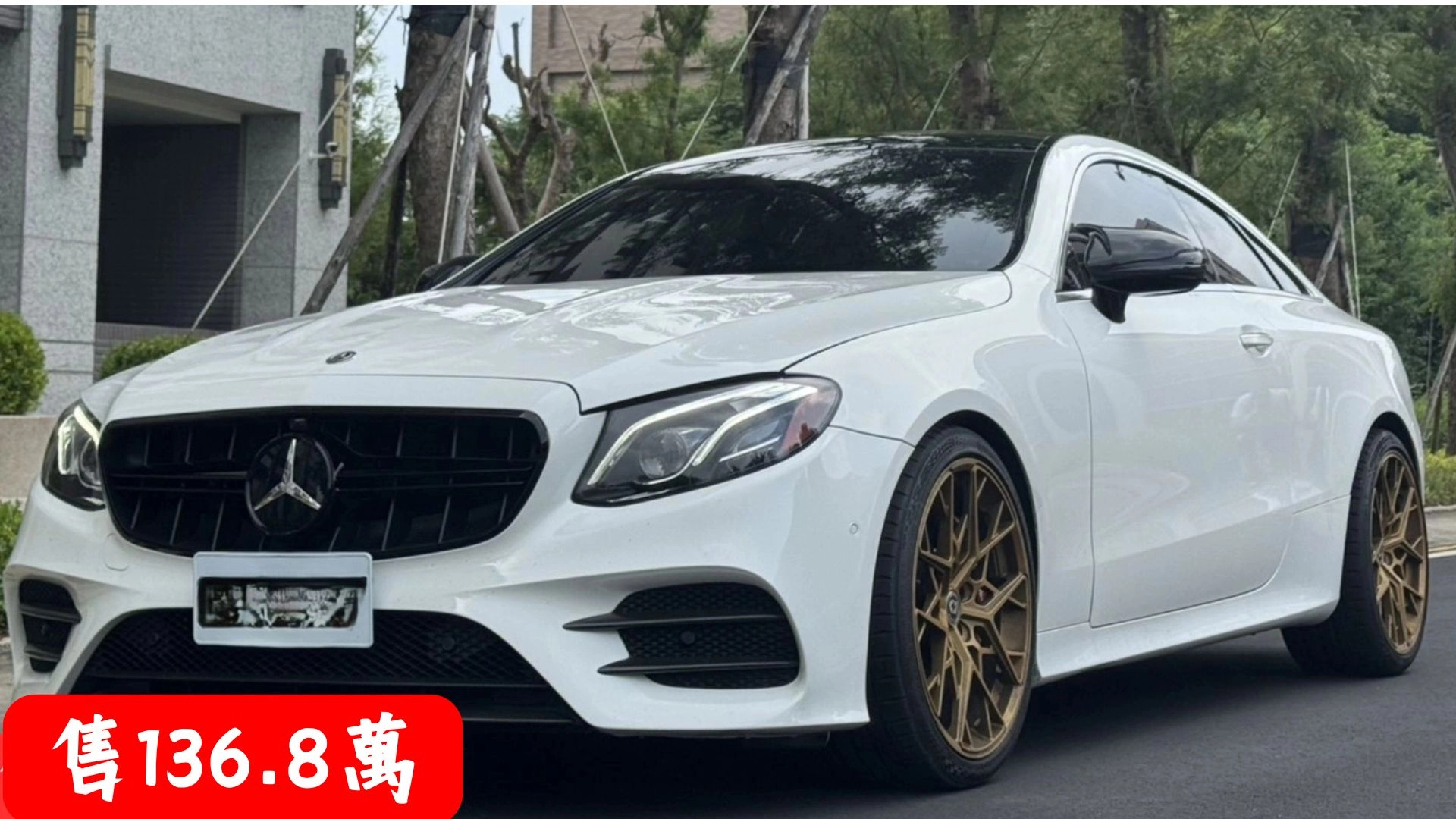 E400