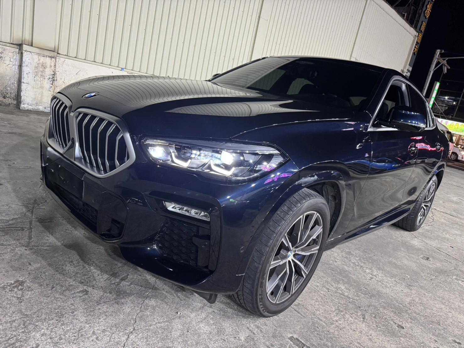 BMW X6