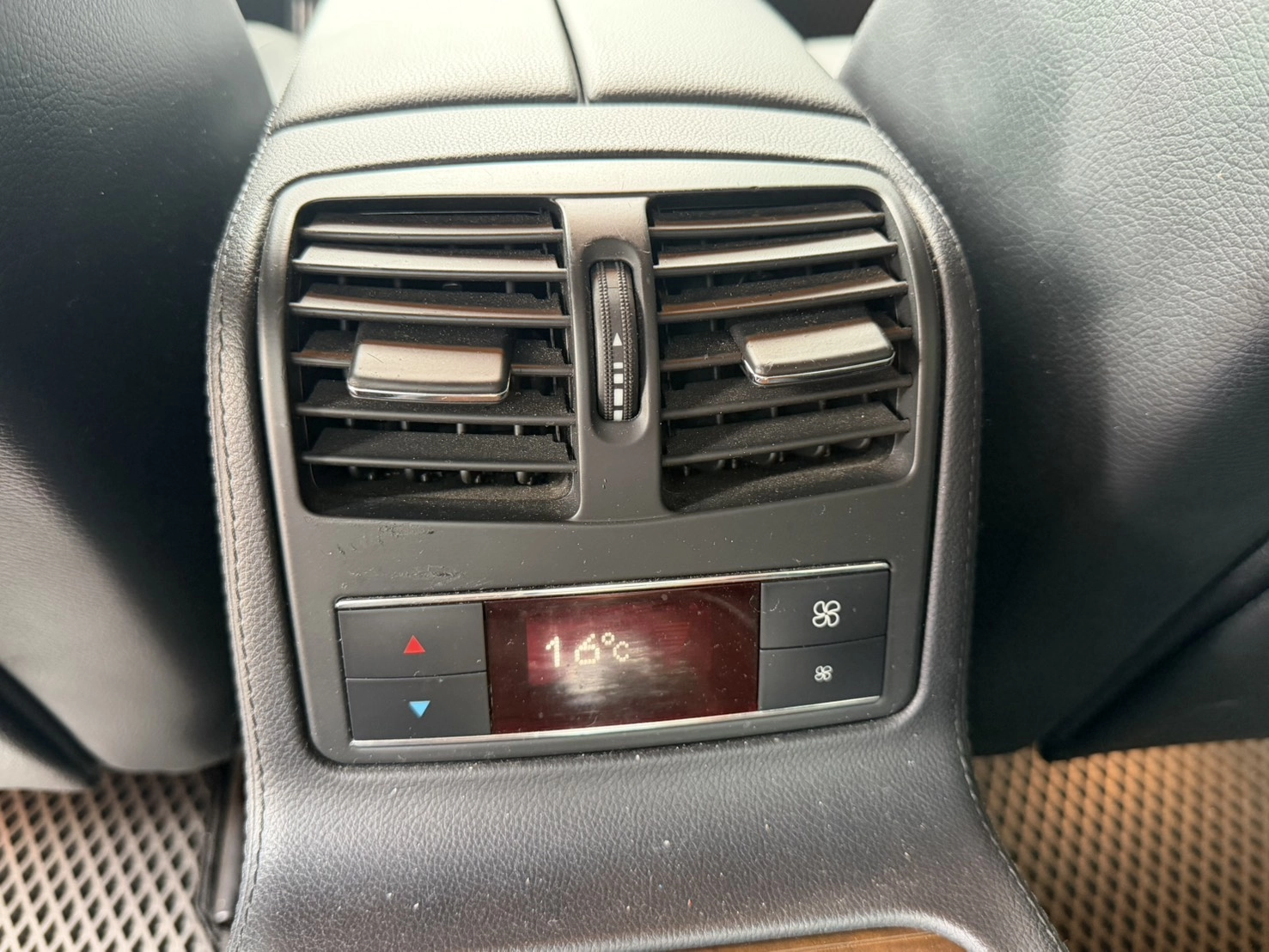 S__143638570_0