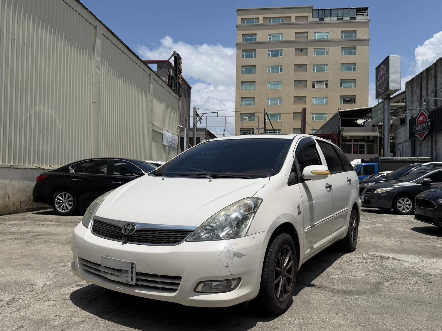 TOYOTA WISH