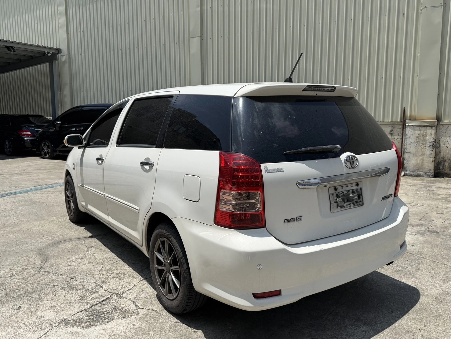 TOYOTA WISH