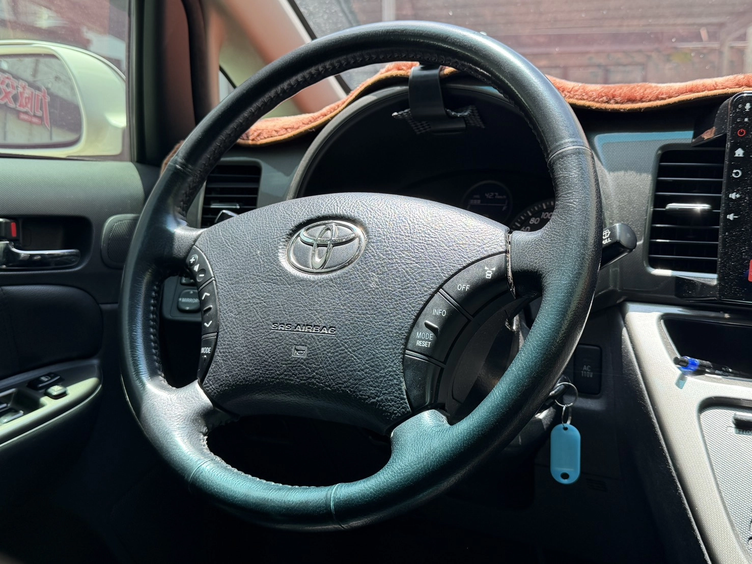 TOYOTA WISH
