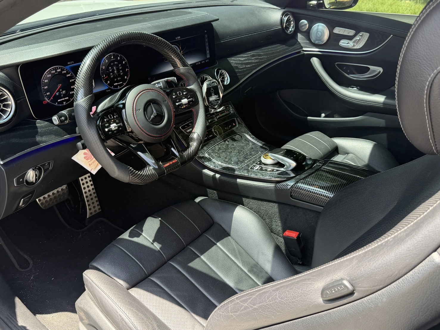 Mercedes-Benz E400