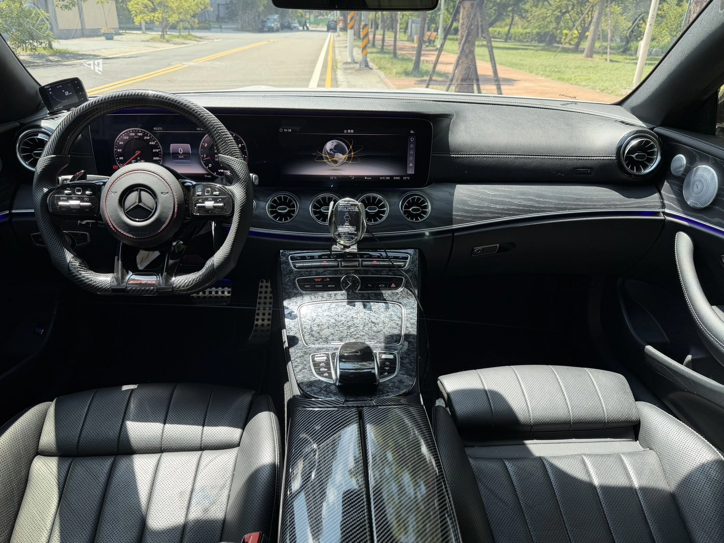Mercedes-Benz E400