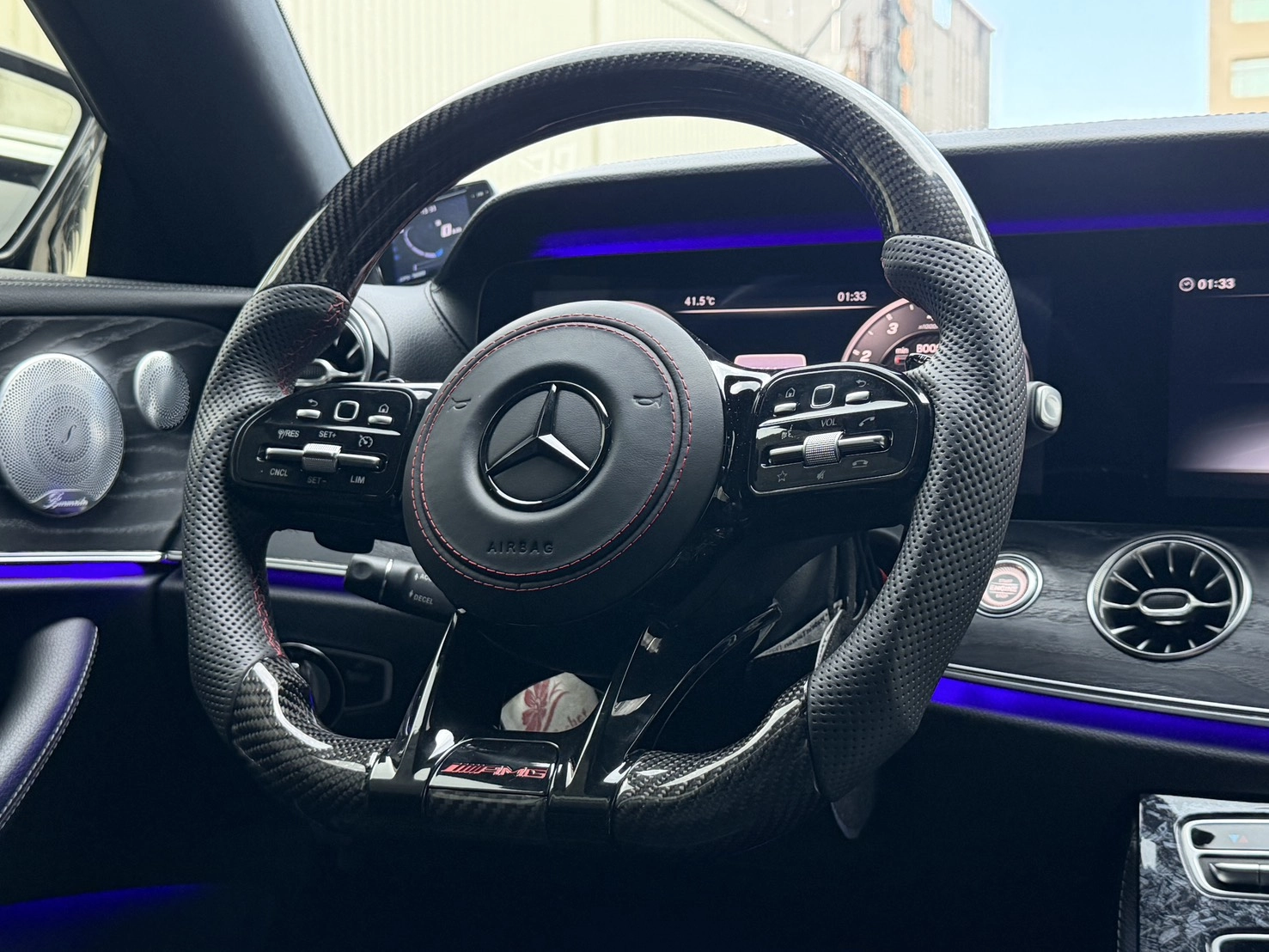 Mercedes-Benz E400