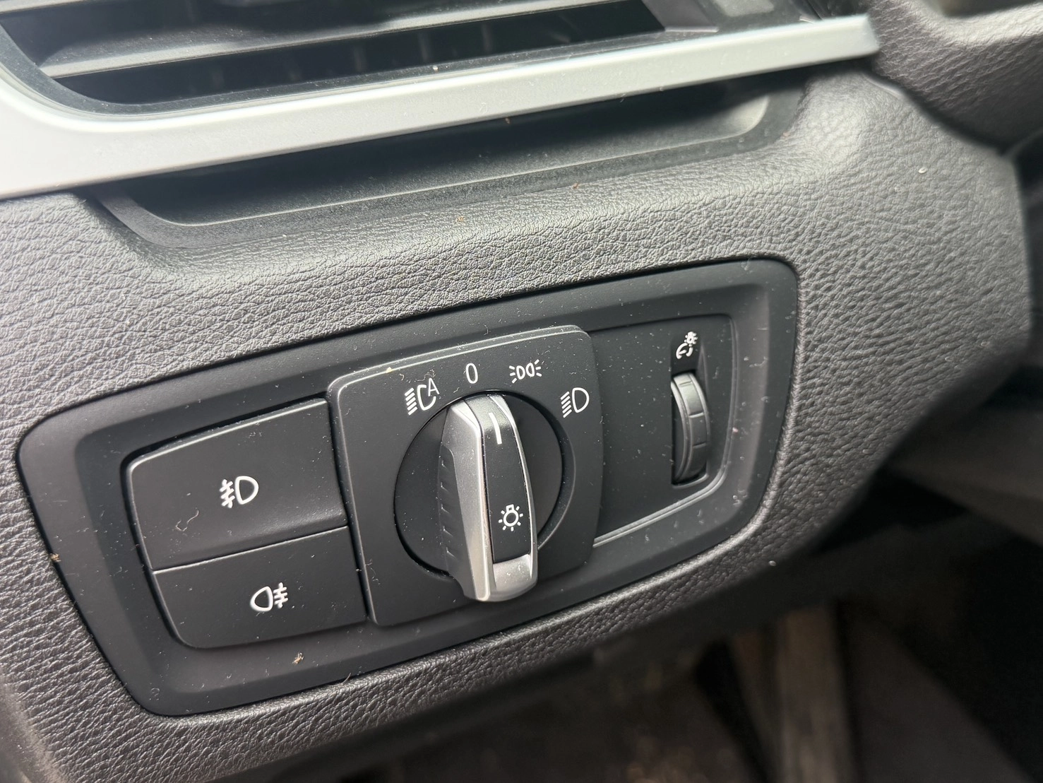BMW X1 20i