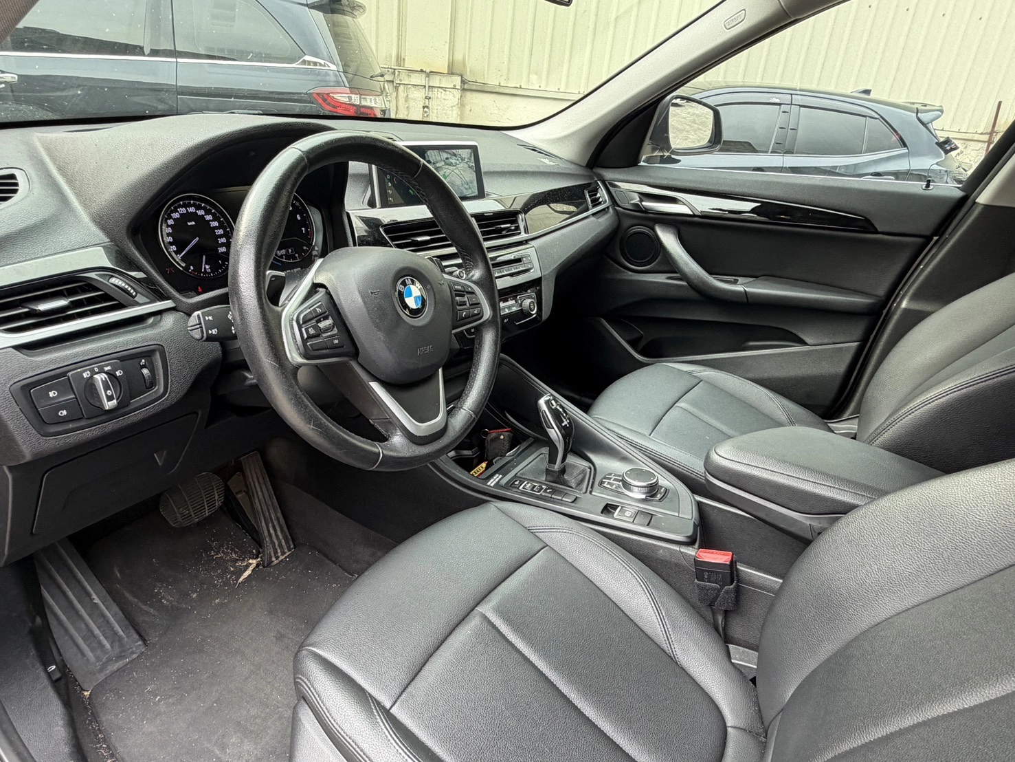 BMW X1 20i