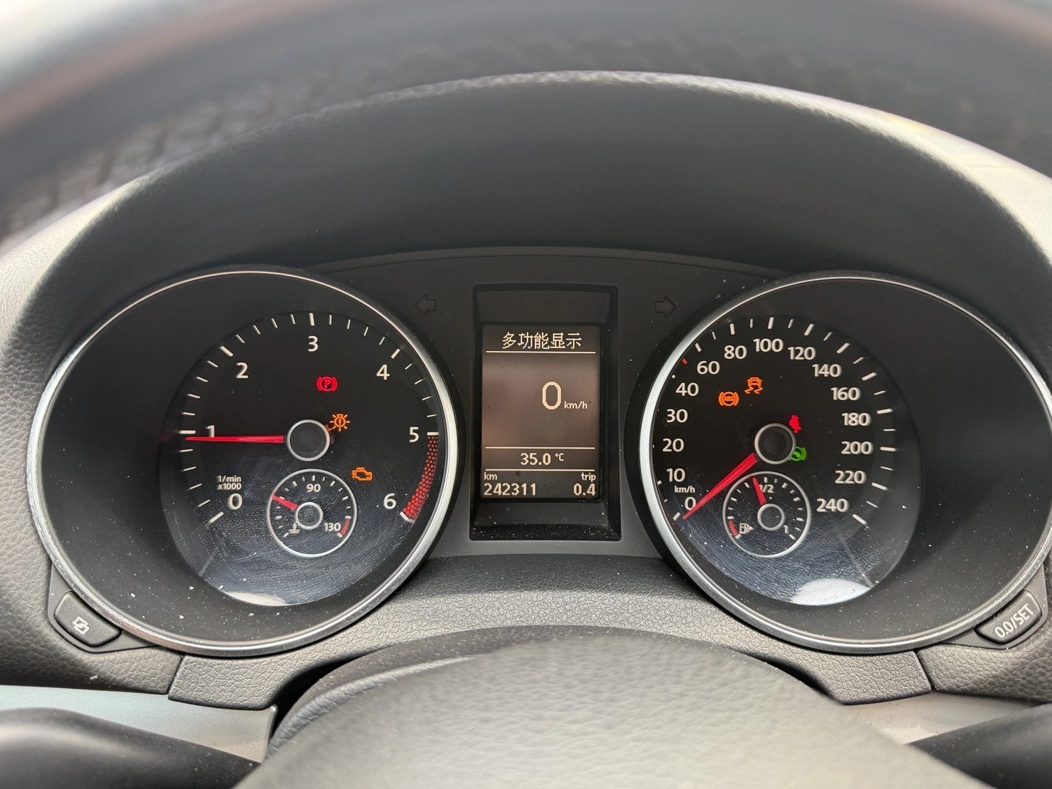 Volkswagen Golf