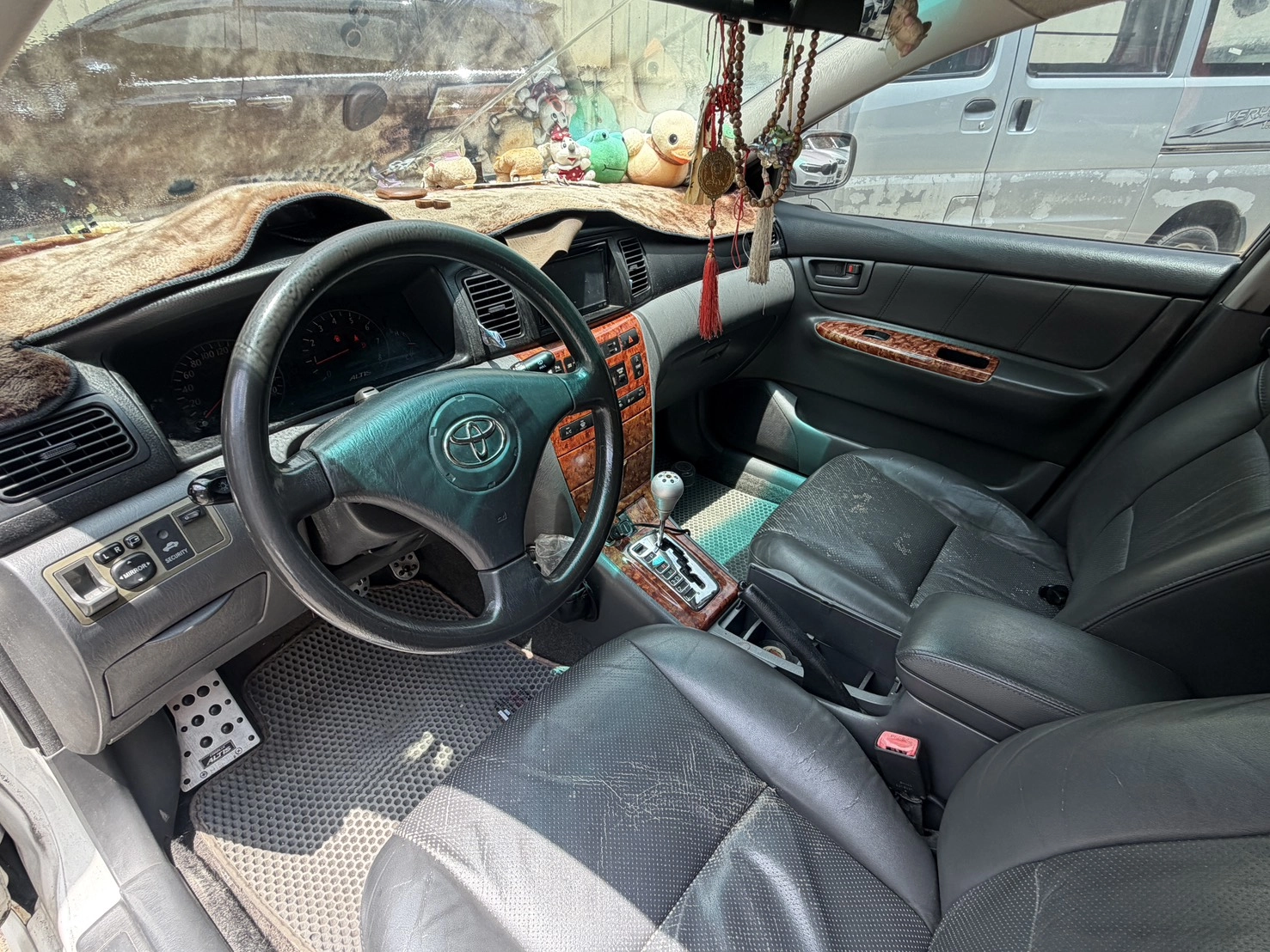 Toyota Altis