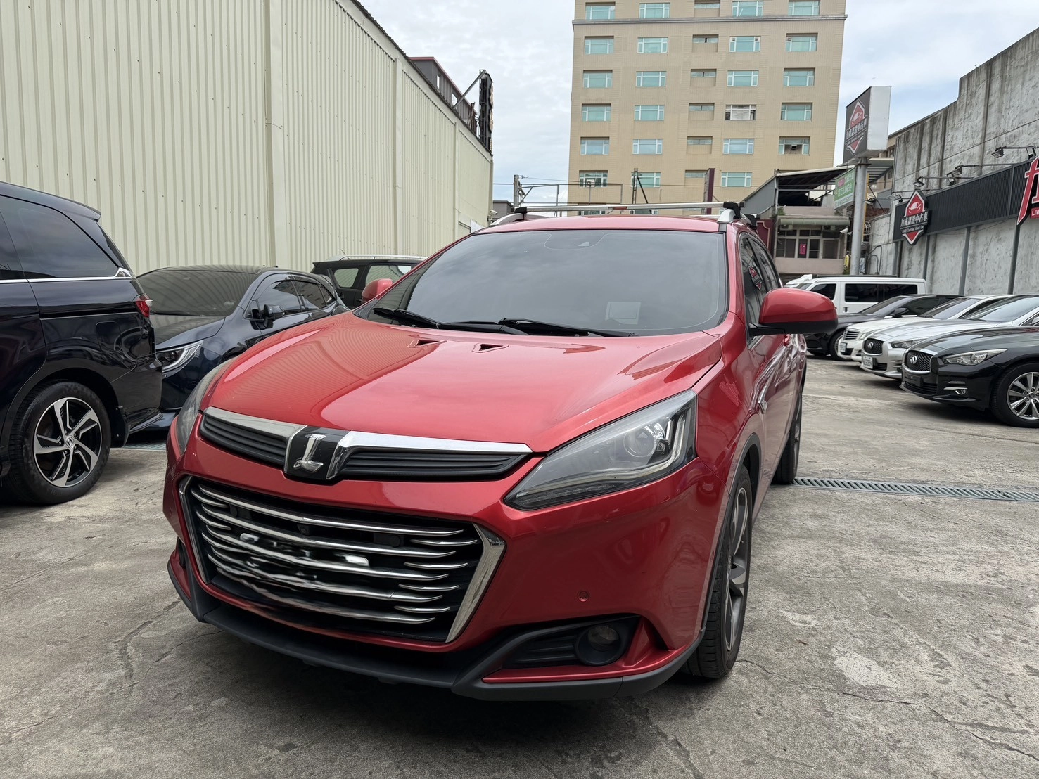 Luxgen U6