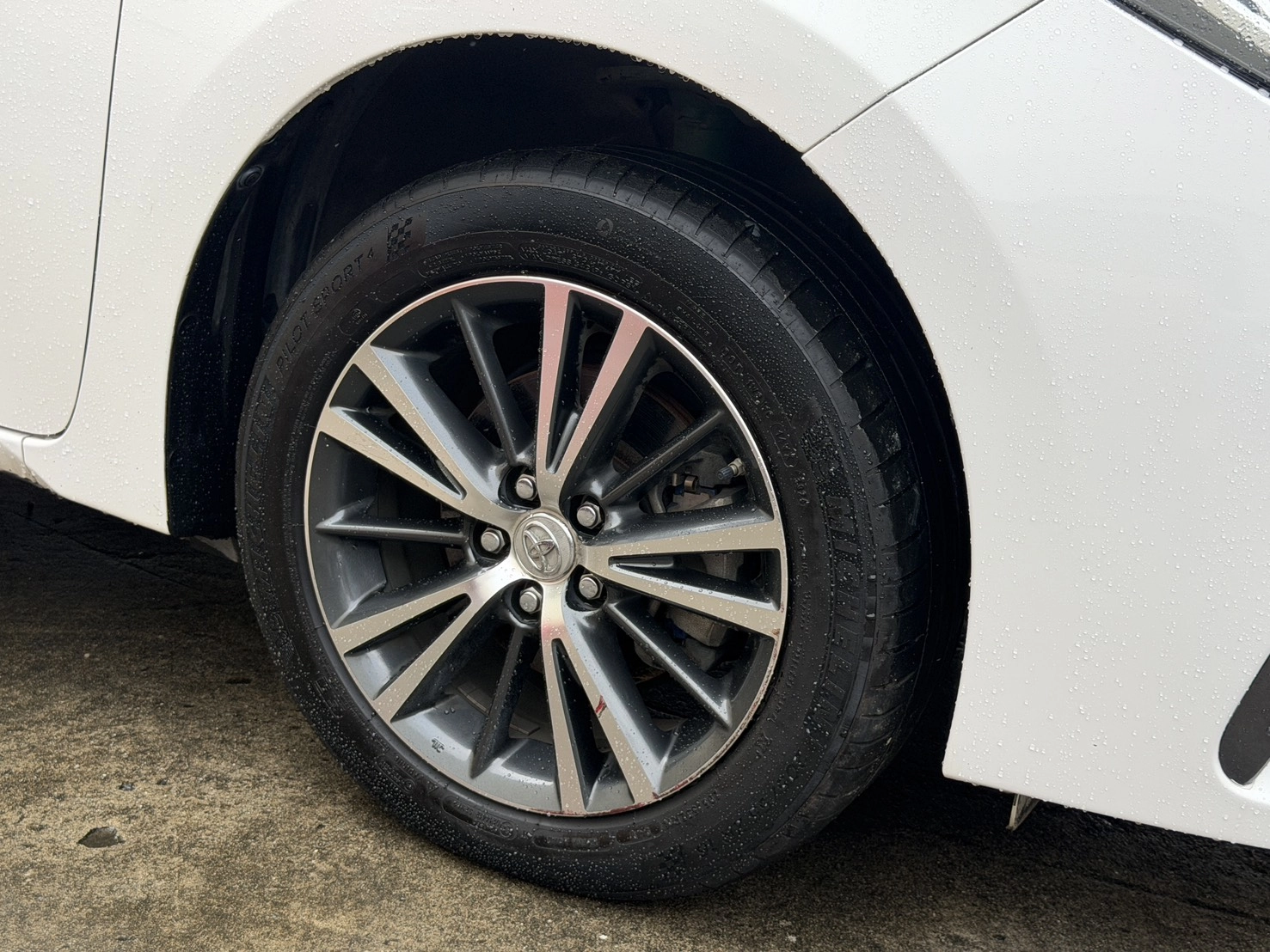 Toyota Altis