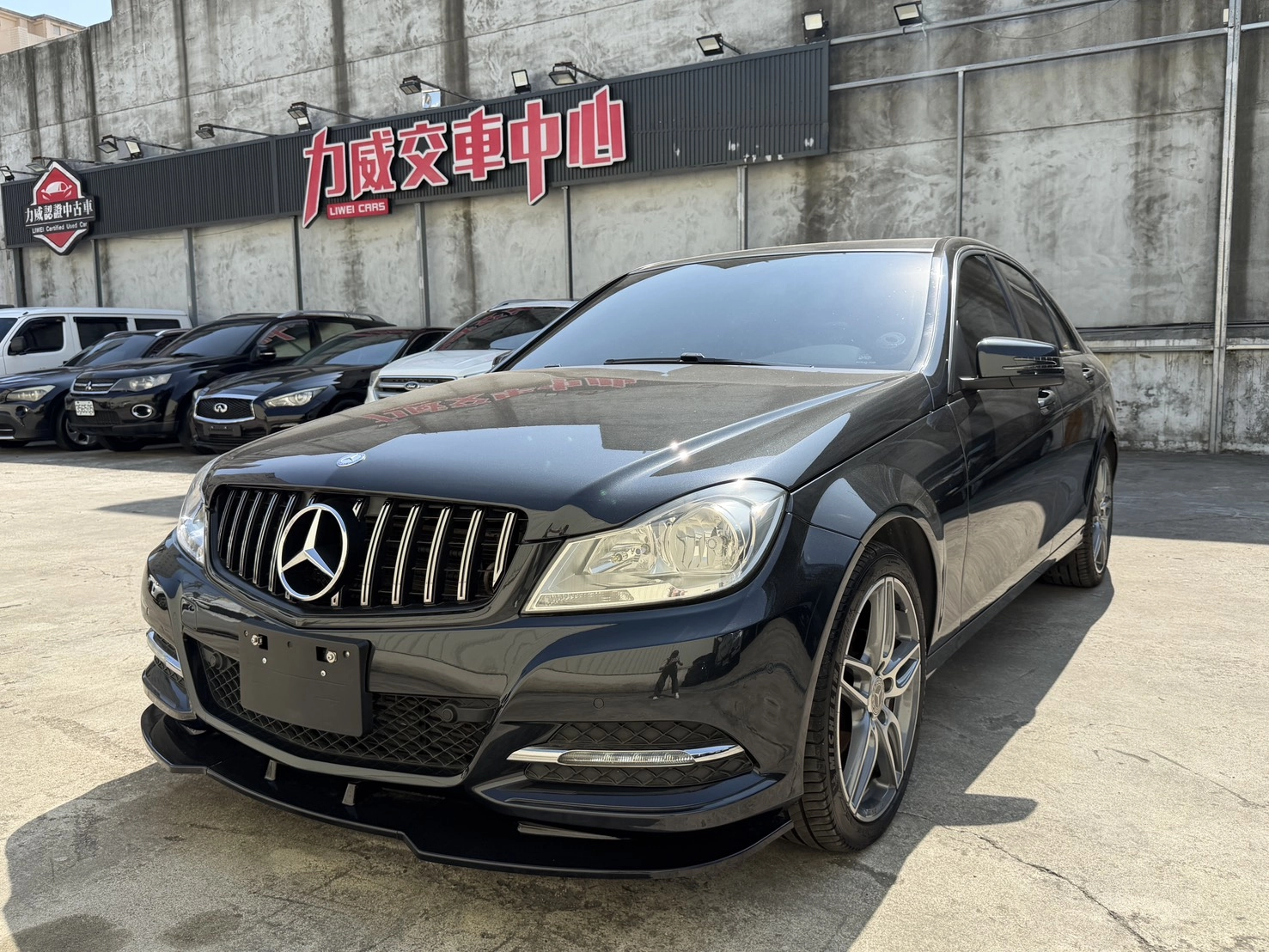 Benz C200