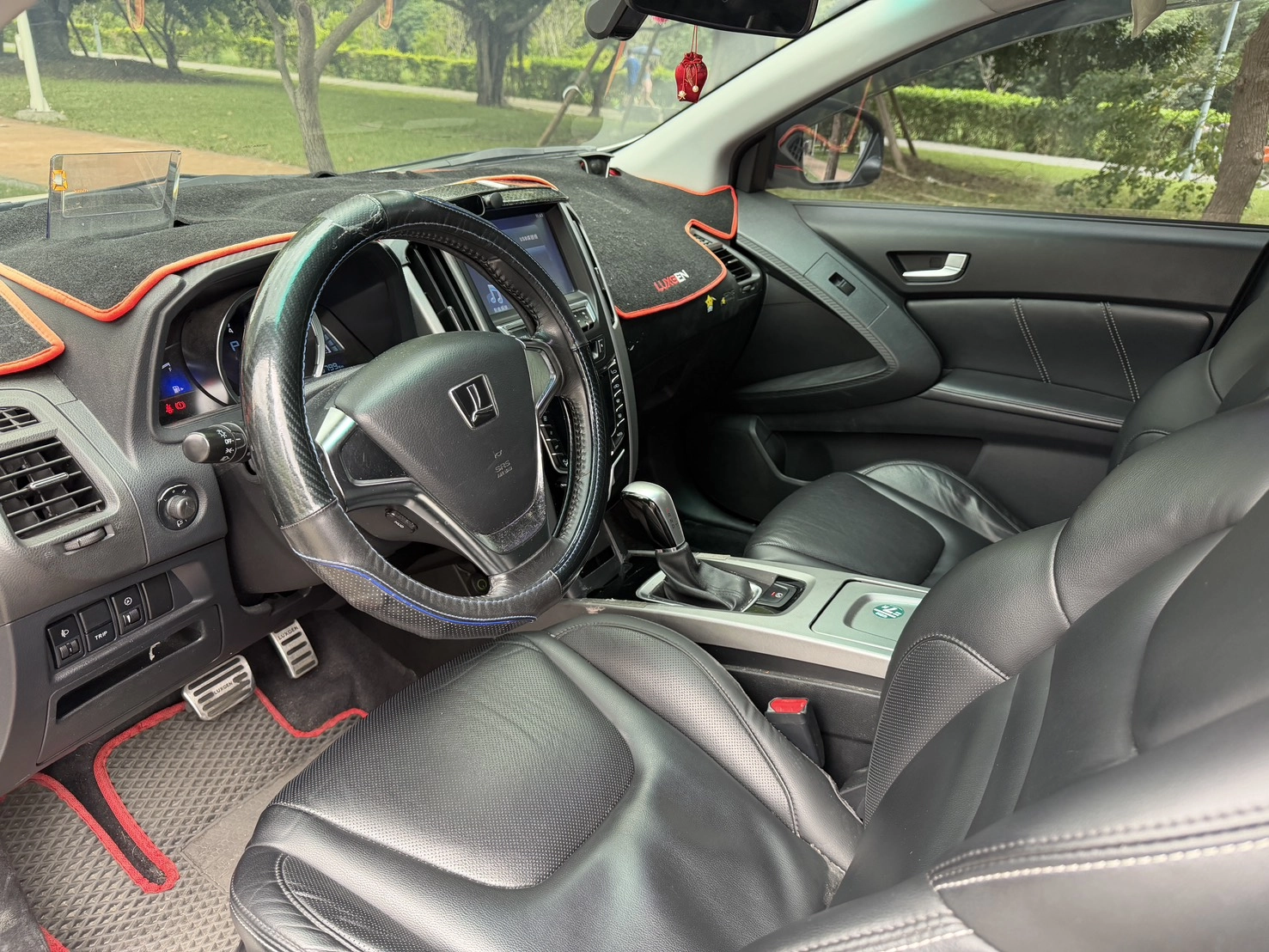 Luxgen U6