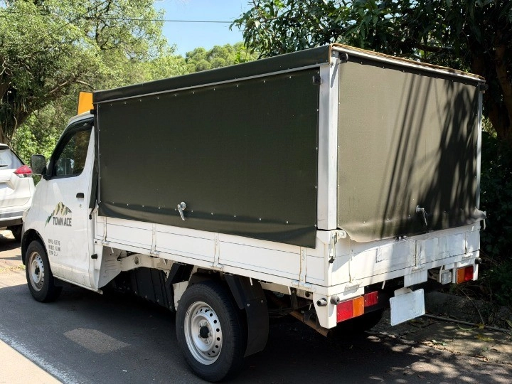 Toyota Town Ace