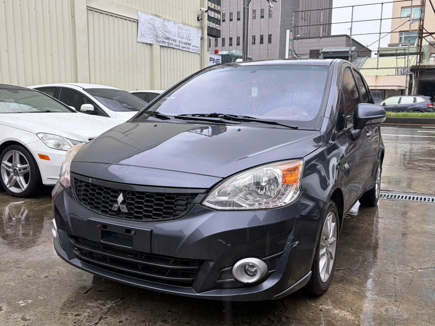 Misubishi Colt Plus