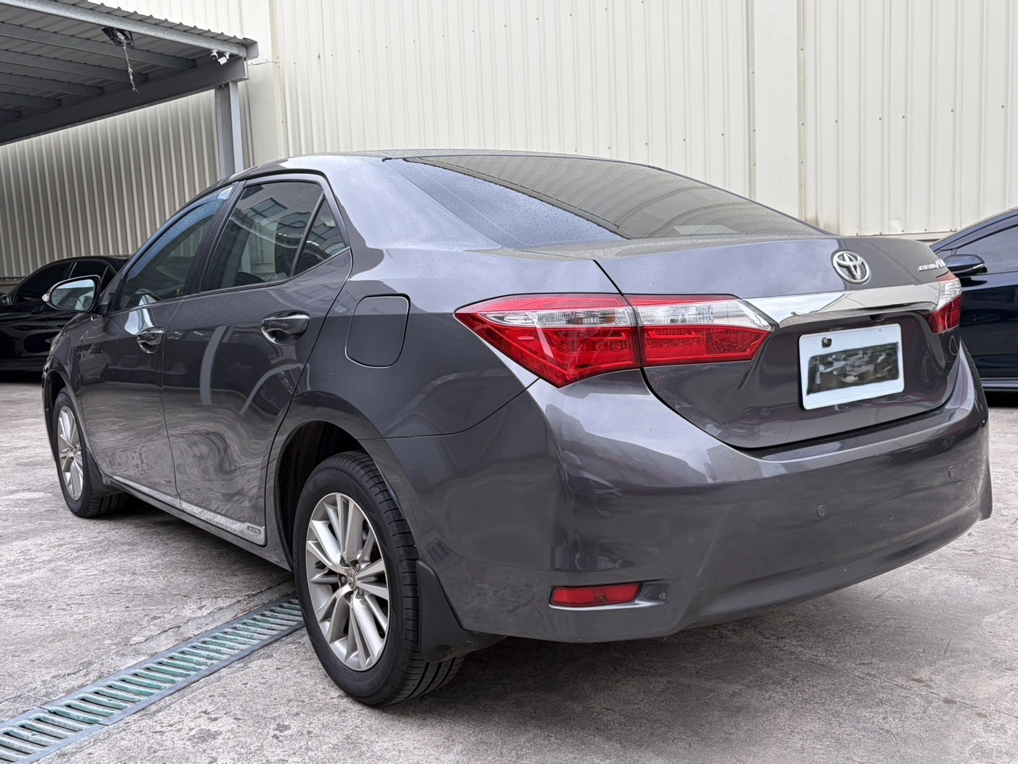 Tyota Altis