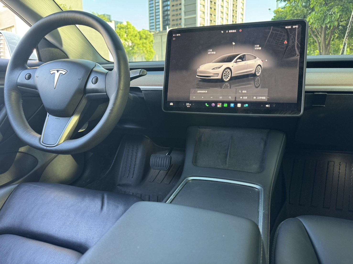 Tesla Medol 3 LR