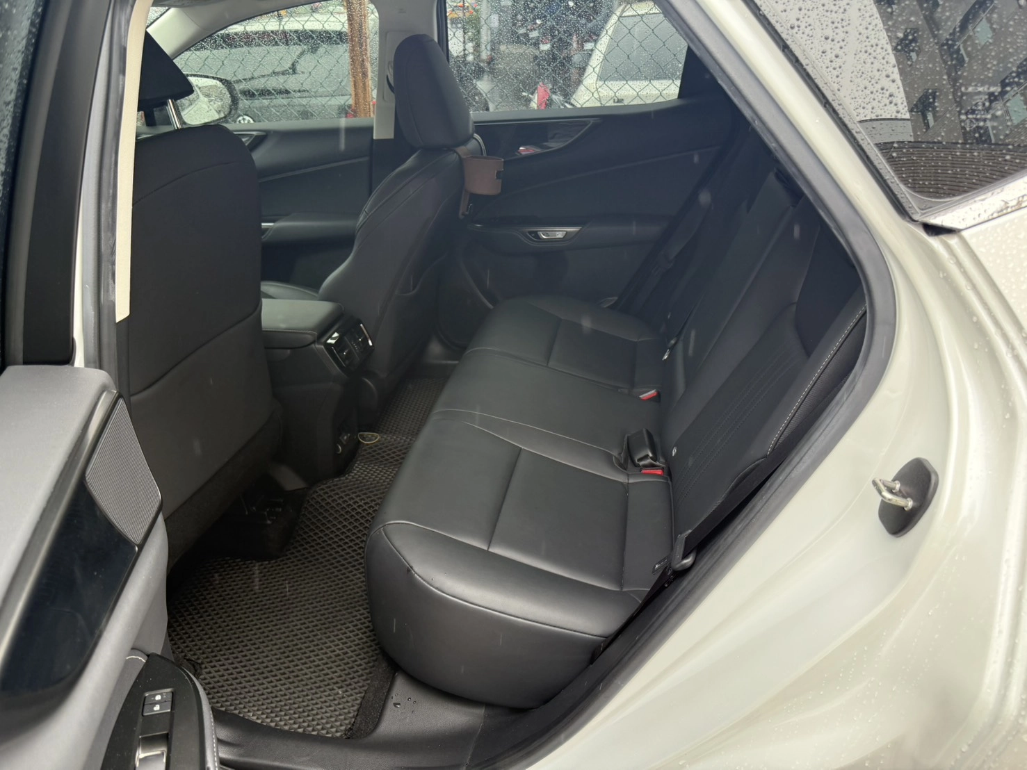 LEXUS NX200