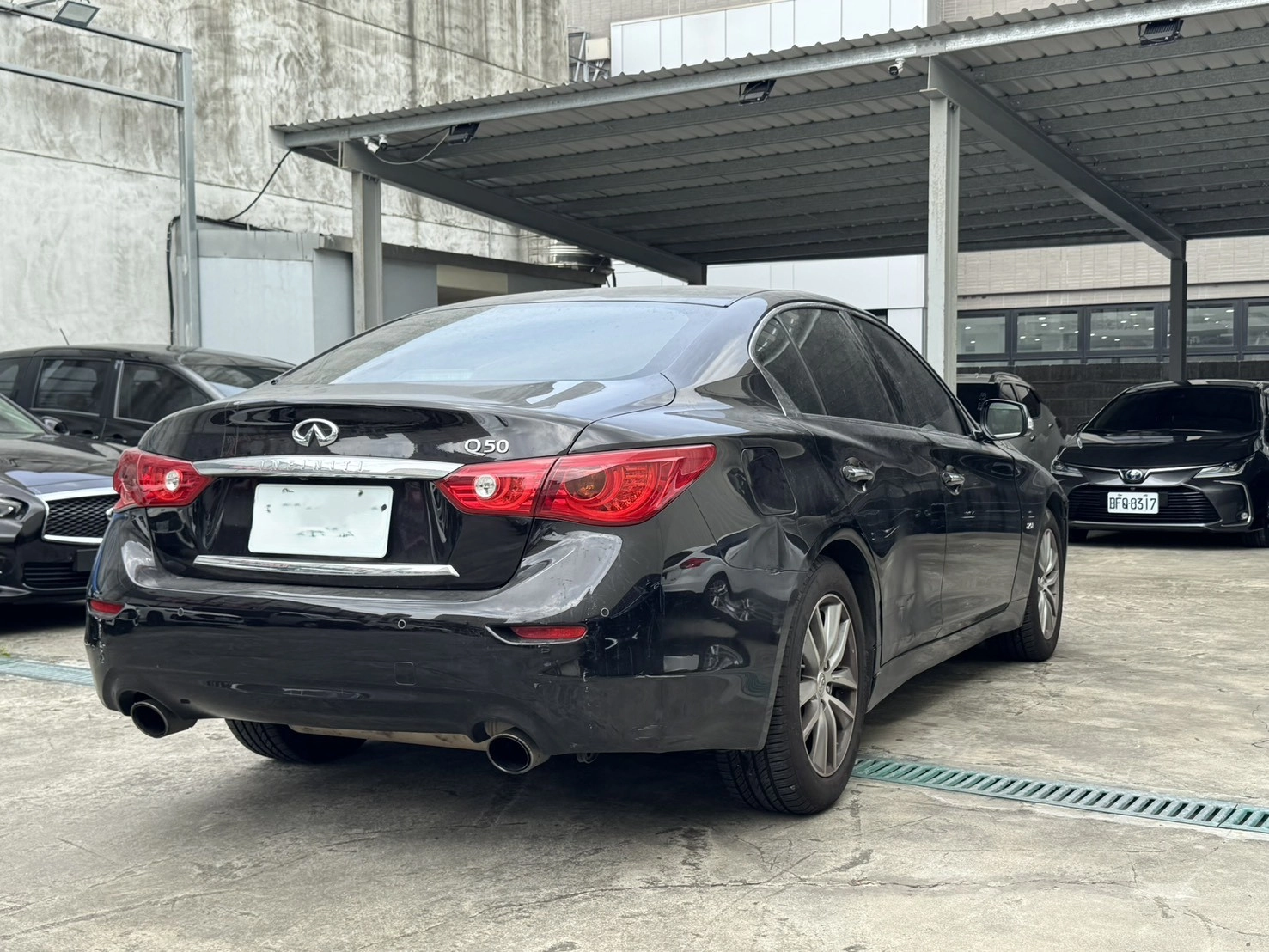 Infiniti Q50