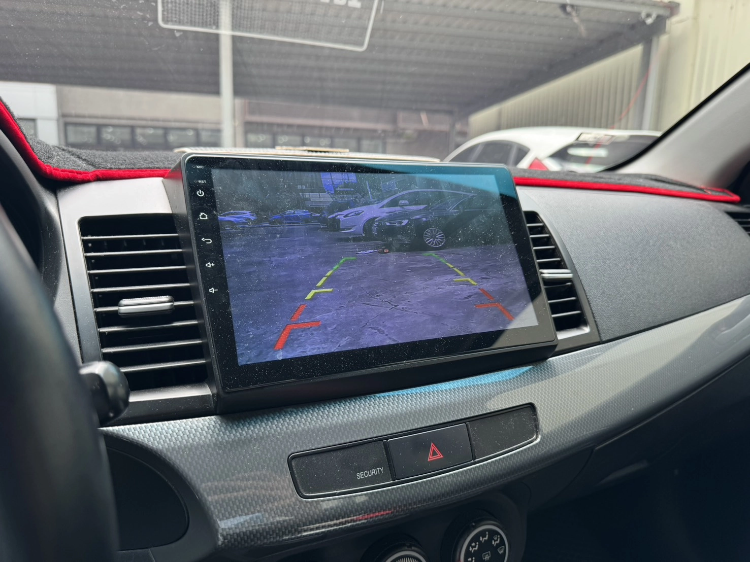 Mitsubishi Fortis 2.0